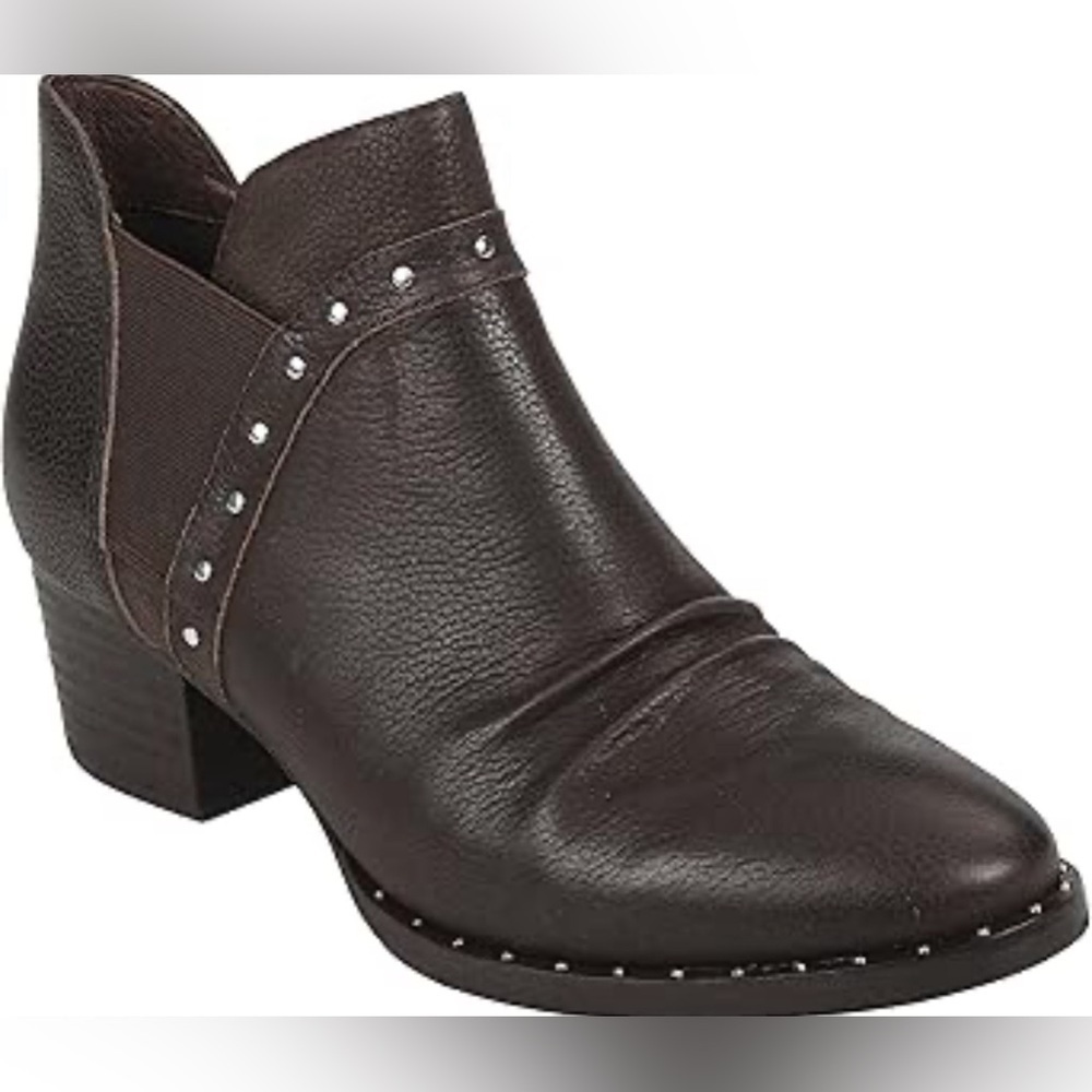 Earth Delrio Black Leather Studded Ankle Boots size 7.5